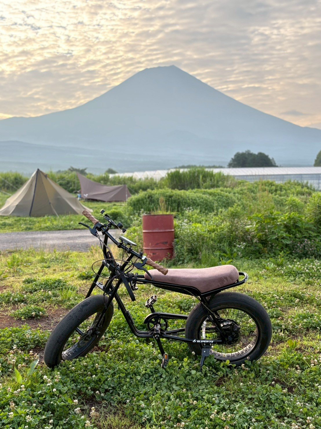 ツーリングキャンプの始め方｜バイク積載のコツと必需品